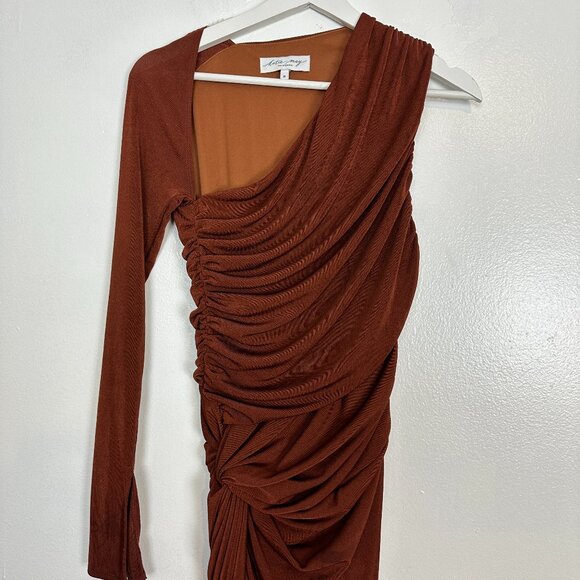 KATIE MAY Arya Twist Waist Asymmetric Neck Gown in Auburn Size Medium - Picture 3 of 12